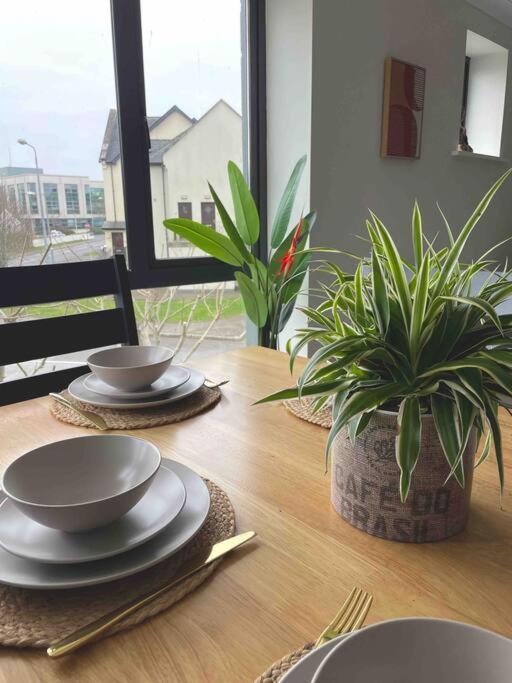 Entire Apartment , Centre Carrick on Shannon 외부 사진